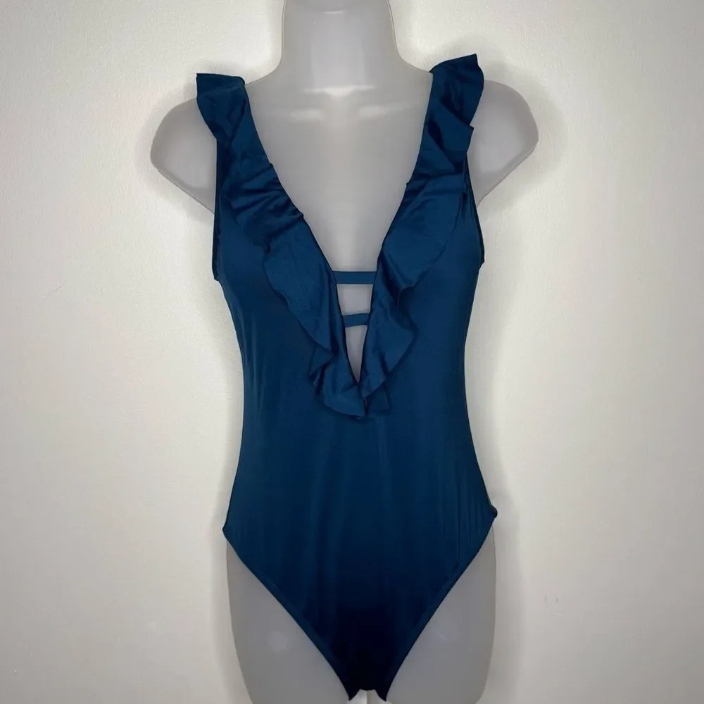 Shade & Shore Swimwear Ruffle Plunge One Piece. Size Small